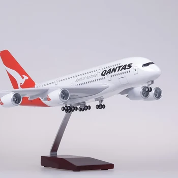 36 cm 1:200 Mēroga Austrālijas pasažieru lidmašīna A380 Sveķu Gaisa kuģu Modeļu Kolekcija Suvenīru Displejs Rotājumi ar Riteņiem un Gaismas