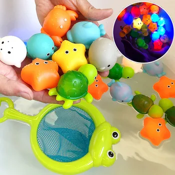 Jaunu Bērnu Vannas Rotaļlietas peldvietu Ūdens LED indikators iedegas, Rotaļlietas, Gaismas Cute Dzīvnieku Mīkstas Gumijas Peldošās Smieklīgi Ūdens Rotaļlietas Bērniem