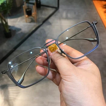 Modes Brilles rāmis vīriešiem un sievietēm anti-zila gaisma tīra titāna laukumā brilles var būt aprīkots ar tuvredzība DTX125